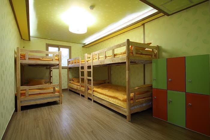 Gyeongju Friend Guesthouse Номер фото